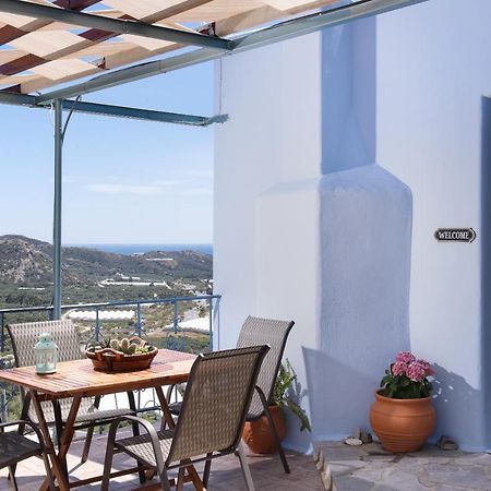 Sarakinas Residences 米尔托斯 外观 照片